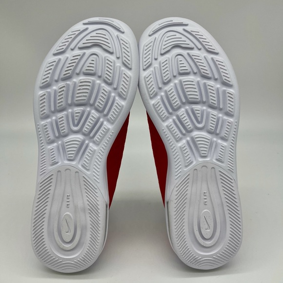 W Nike Air Max Axis - Picture 7 of 9